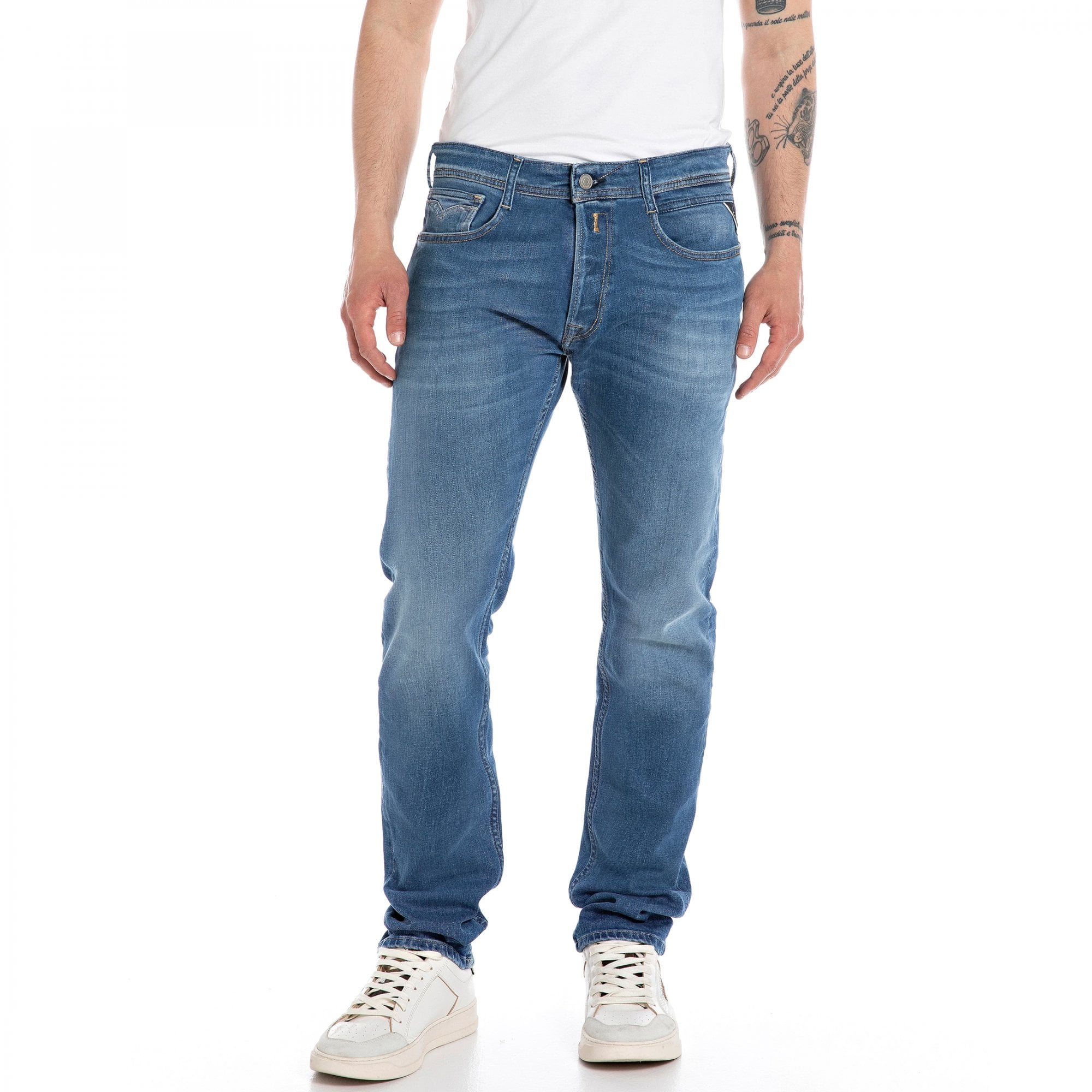 Replay Rocco Comfort Fit Mid Blue Washed Denim Jeans MA1005 685 636 009