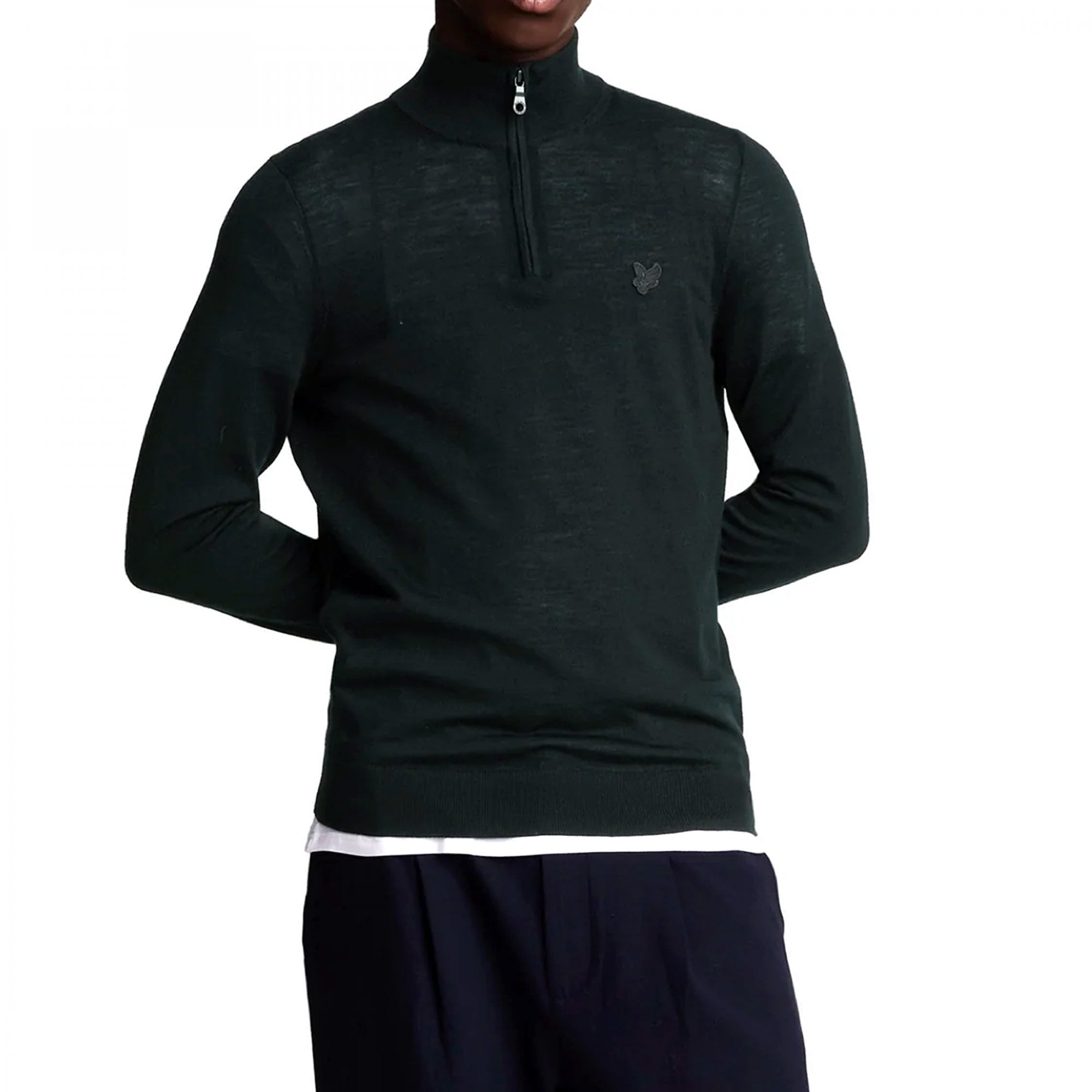 Lyle & Scott Tonal Eagle Merino Quarter Zip Jumper Black KN2122VC
