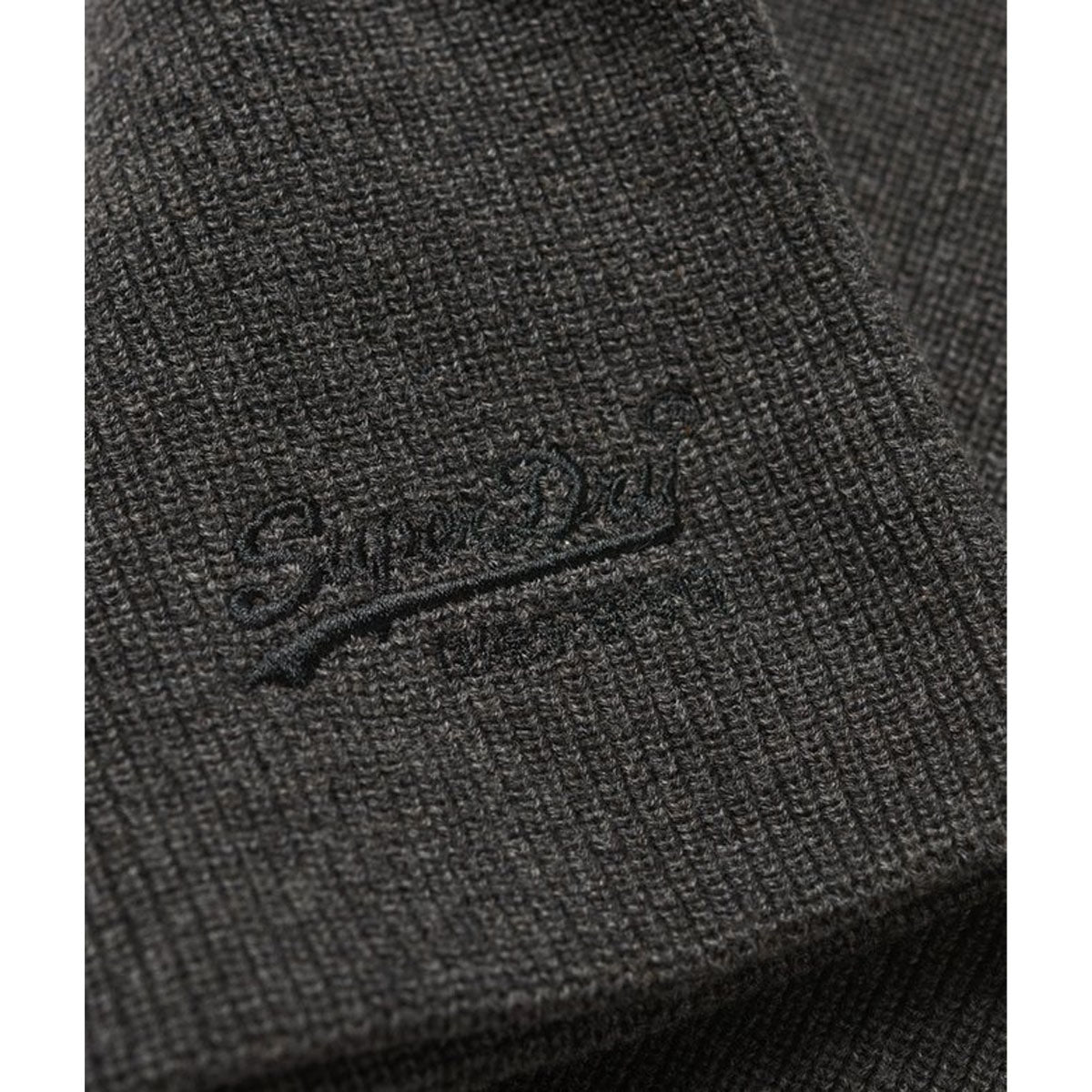 SUPERDRY ESSENTIAL LOGO KNITTED BEANIE IRON GREY