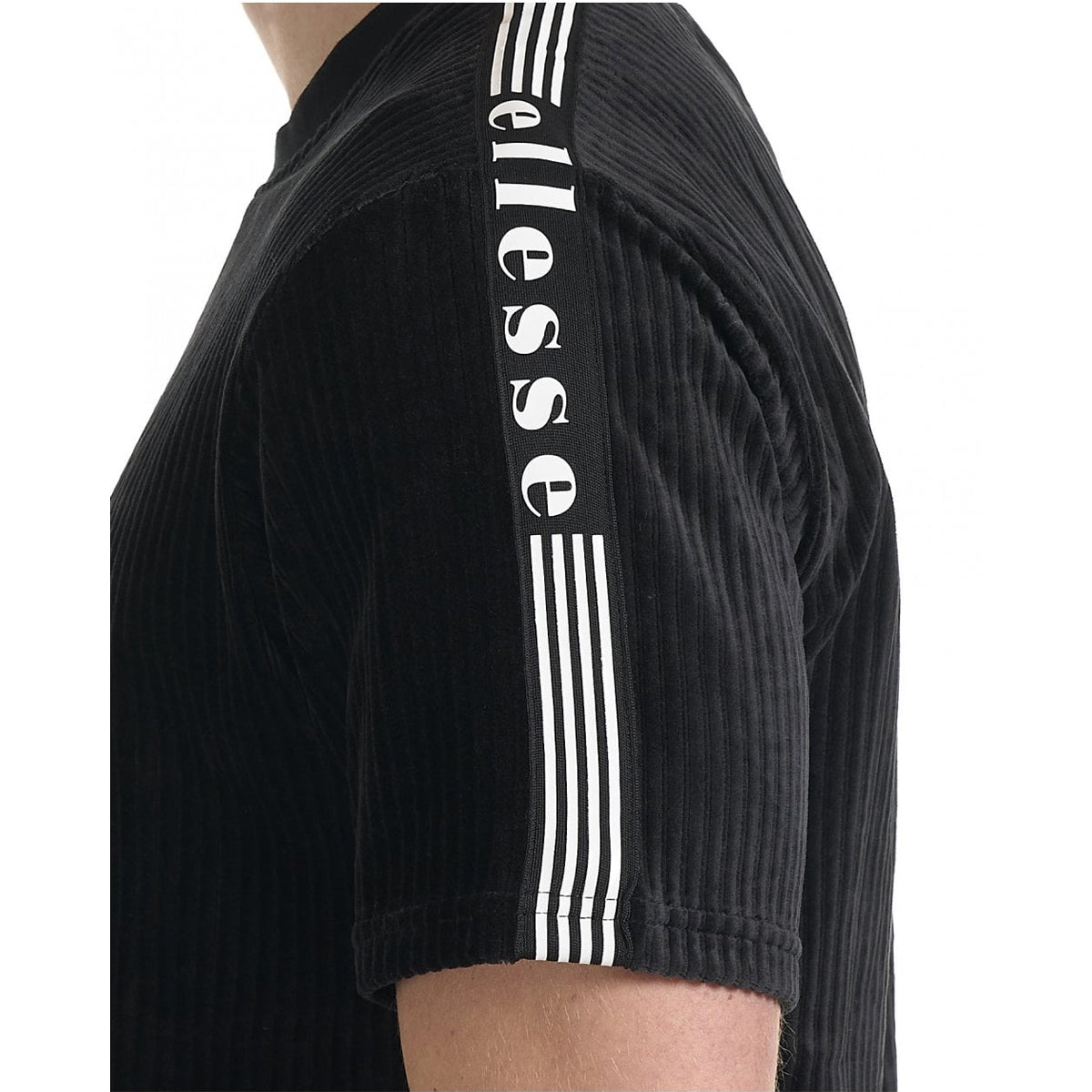 ELLESSE MADORI T-SHIRT BLACK