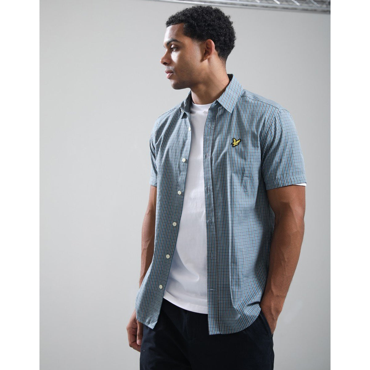 LYLE & SCOTT FINE CHECK SHORT SLEEVE SHIRT DENIM BLUE SW2401V