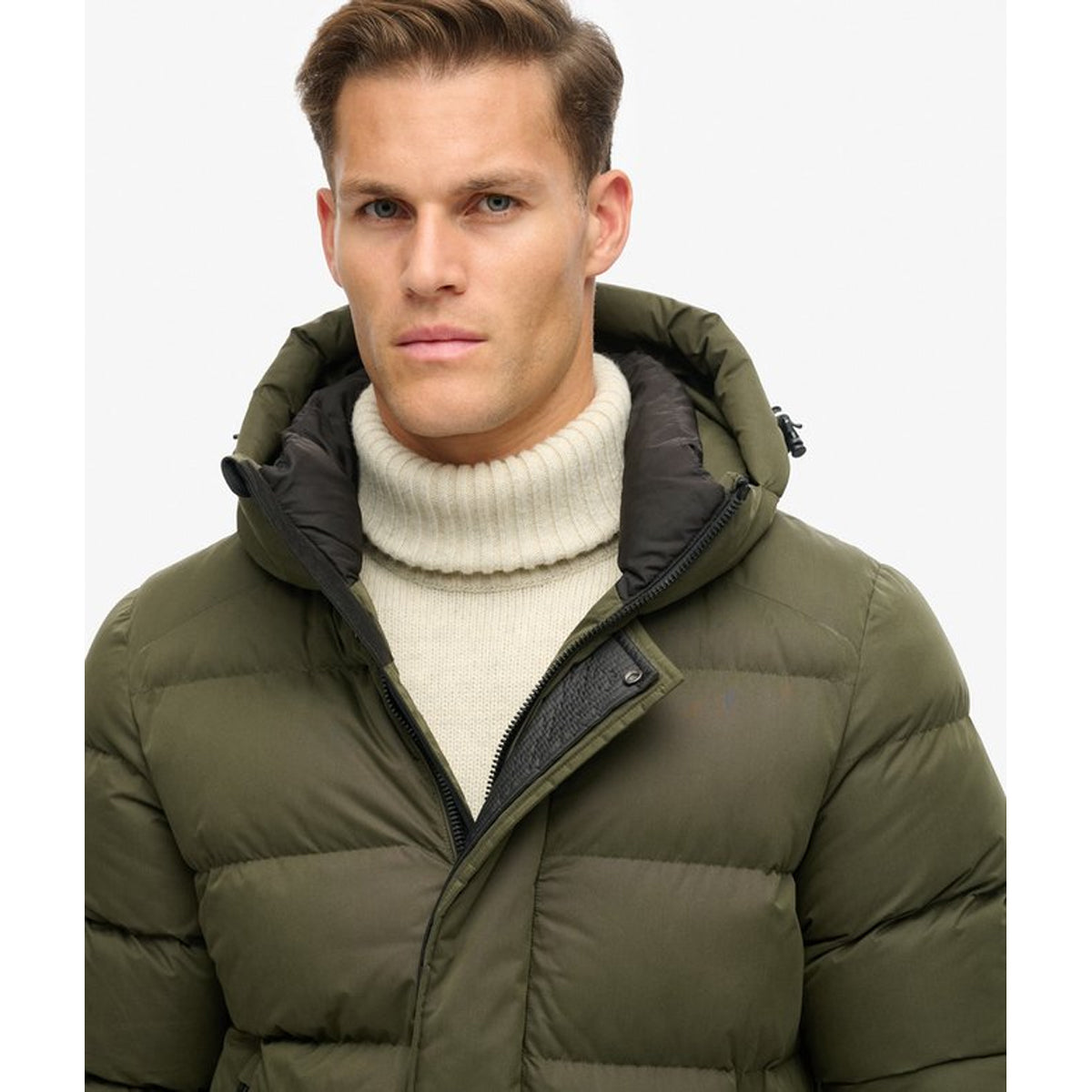 HOODED MICROFIBRE SPORT PUFFER ARMY KHAKI ZC3