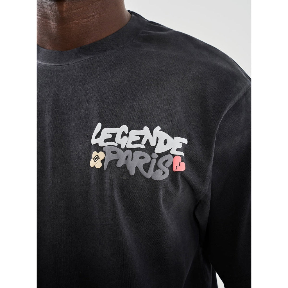 LEGENDE PARIS REALER THAN MOST T-SHIRT BLACK