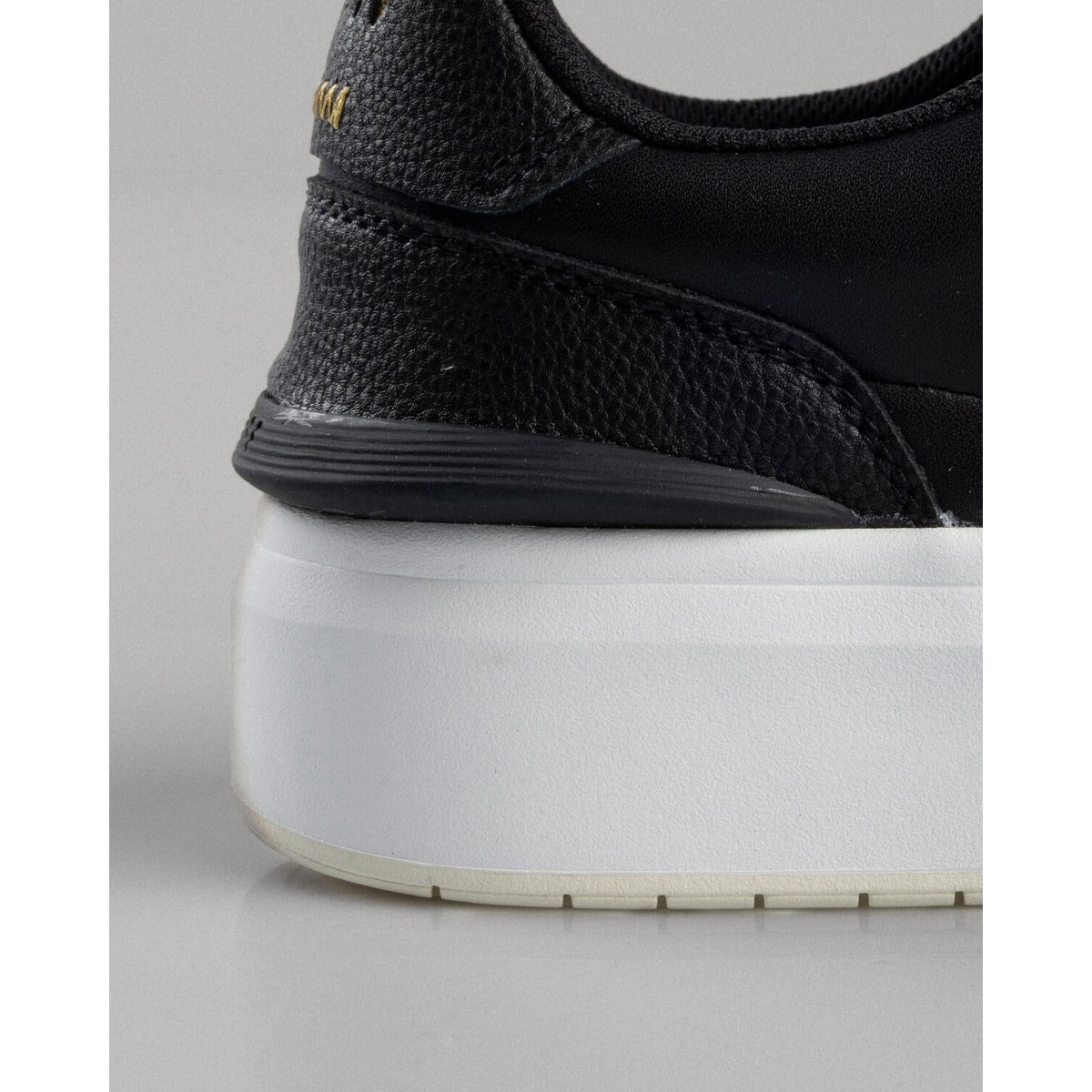 CRUYFF ENDORSED TENNIS BLACK/GOLD TRAINERS CC251012