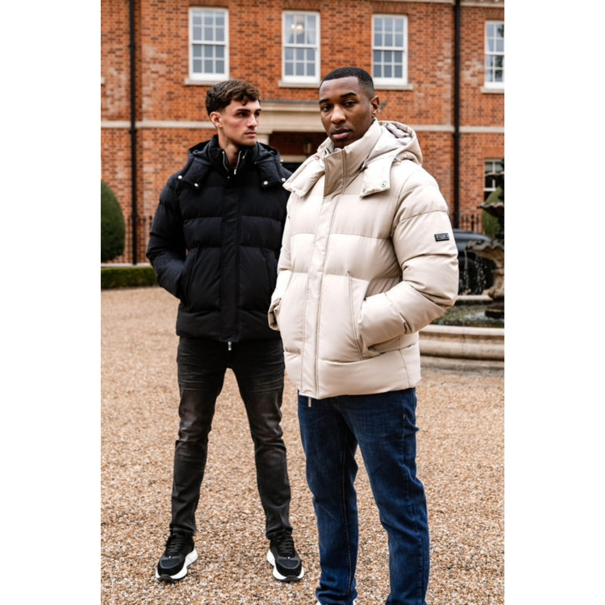 VALERE MONO LOGO PUFFER JACKET ECRU