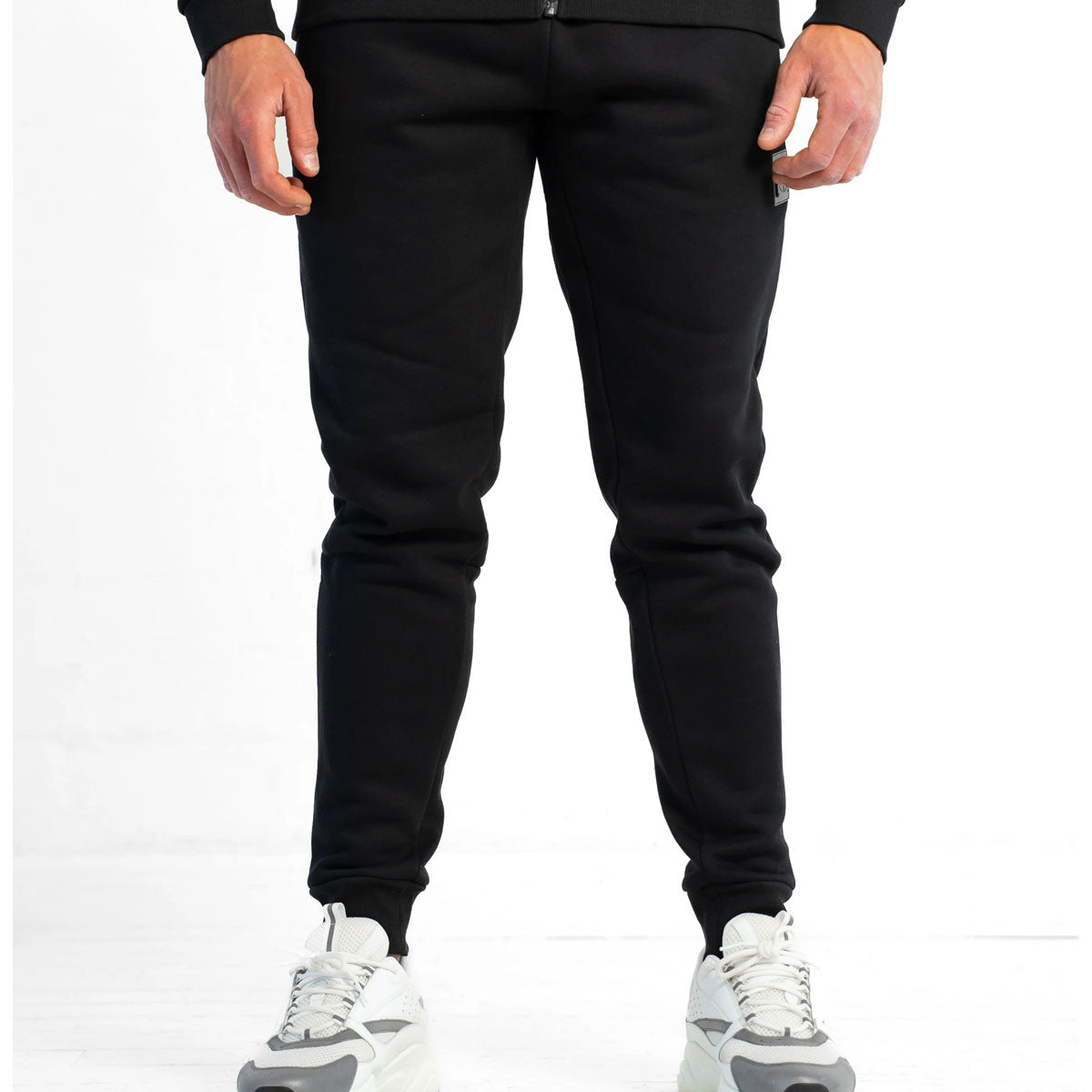 FORAY DIAZ BLACK JOGGERS
