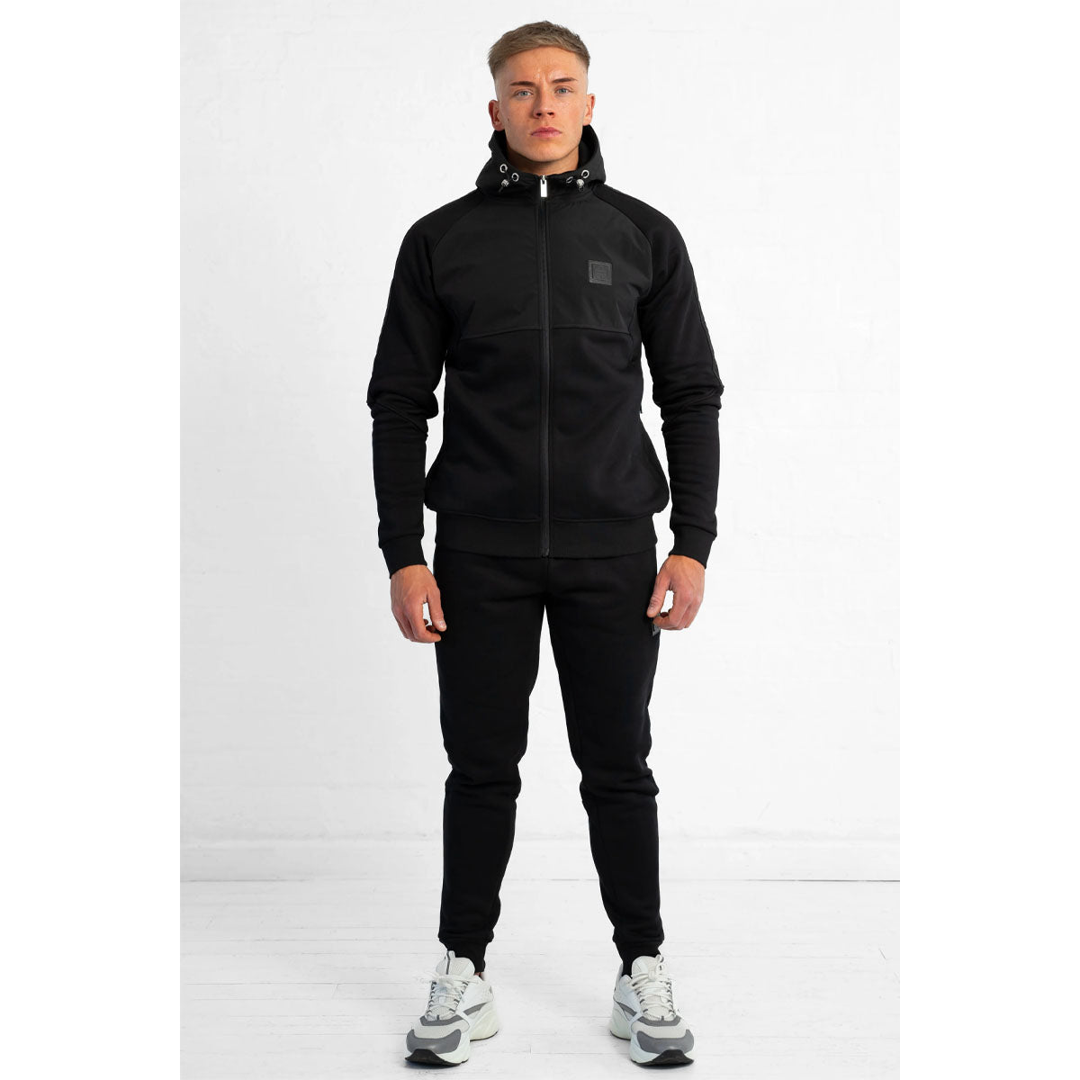 FORAY DIAZ BLACK JOGGERS