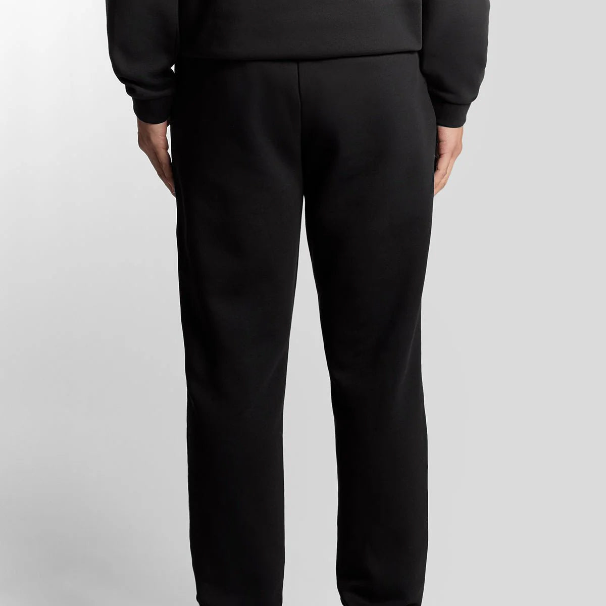 LYLE & SCOTT LOGO BRUSHBACK CUFFED BLACK JOGGER ML2378V