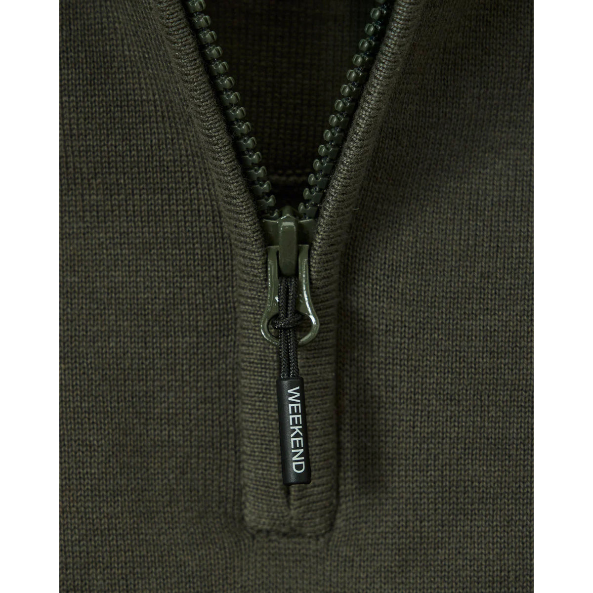 WEEKEND OFFENDER	PIERRE FINE GAUGE 1/4 ZIP FOREST GREEN SWEATER