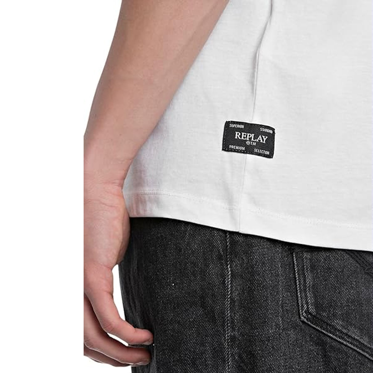 REPLAY Men's Small Logo White T-Shirt M3097 - White