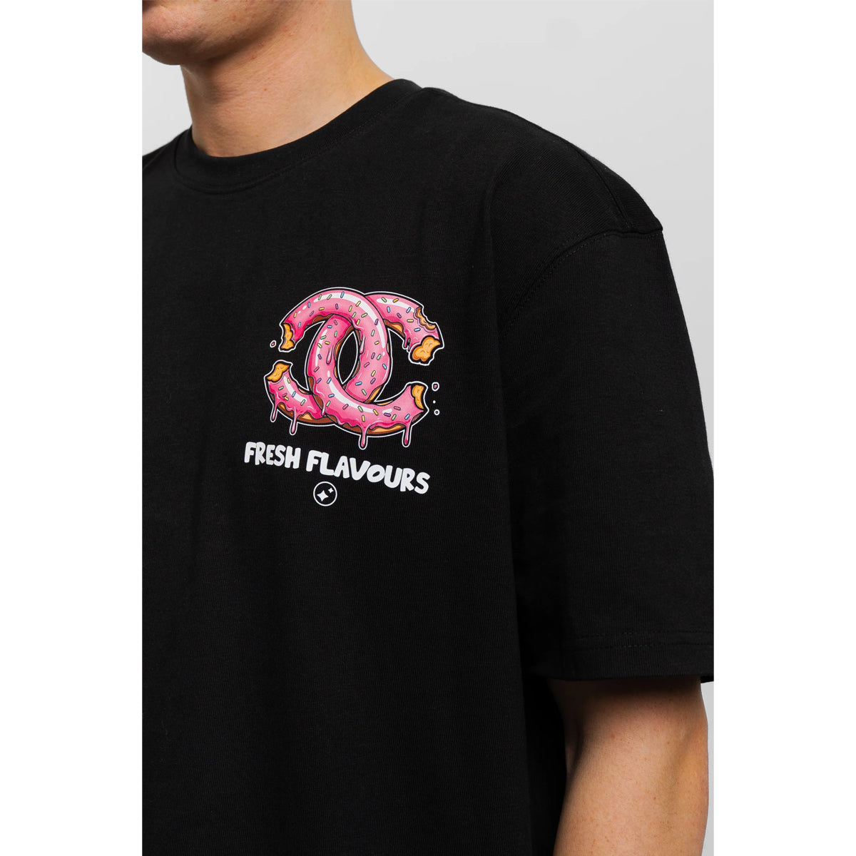 FRESH FLAVOURS CHOMP T-SHIRT BLACK