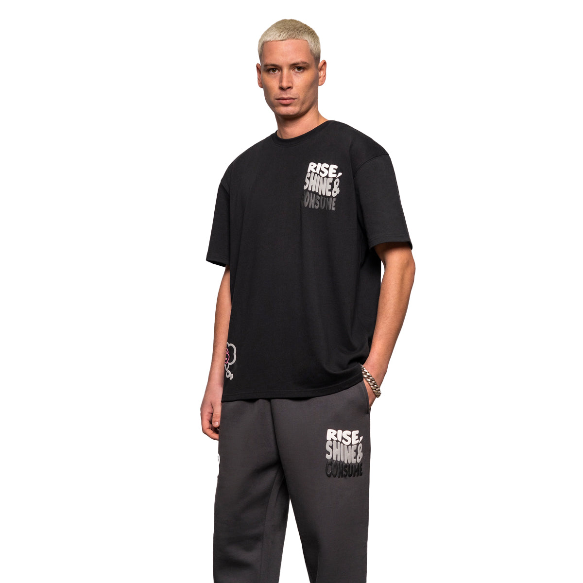 FRESH FLAVOURS CREW NECK RISE BLACK T-SHIRT