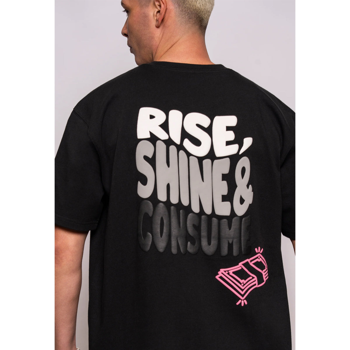 FRESH FLAVOURS CREW NECK RISE BLACK T-SHIRT