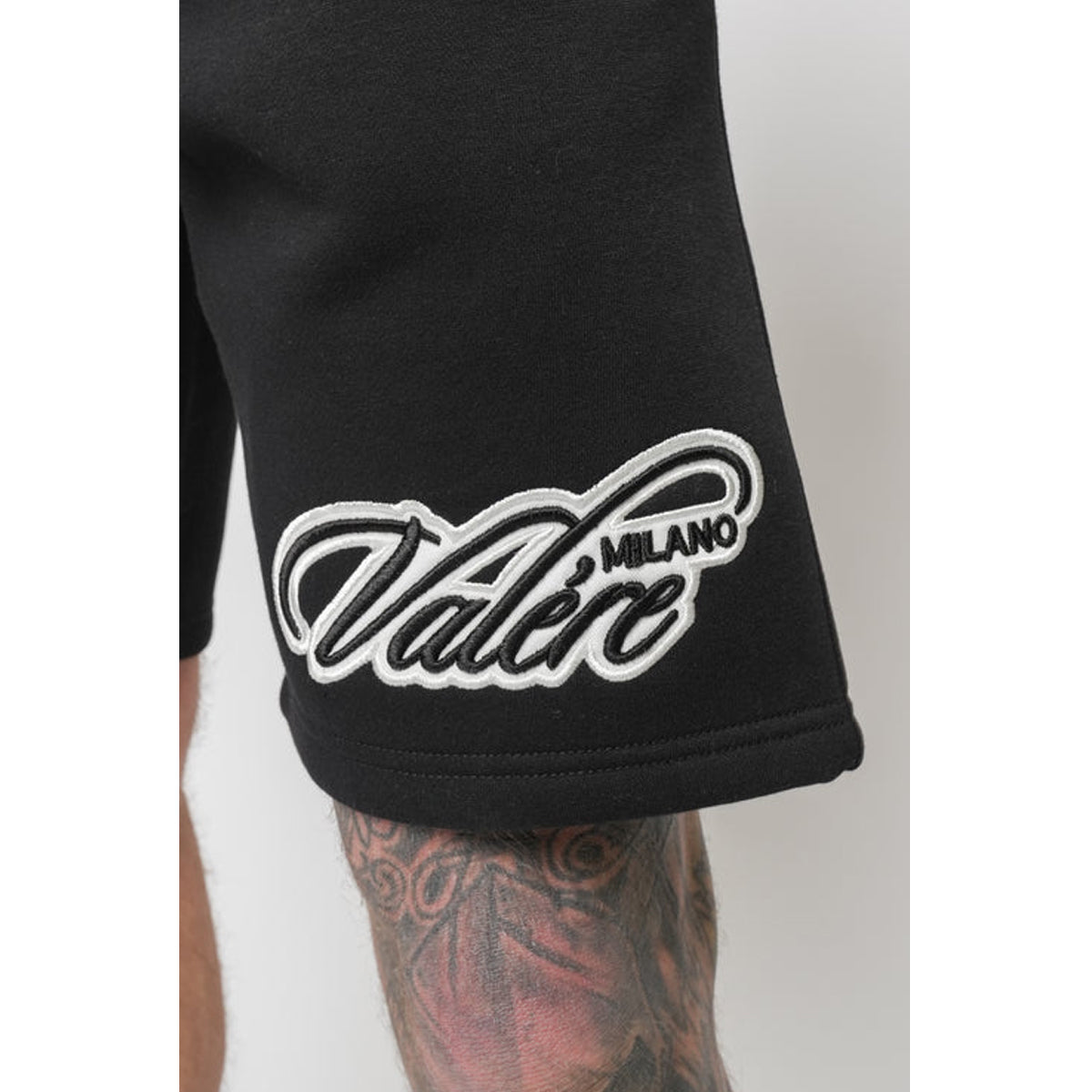 VALERE BARATZ SHORTS BLACK