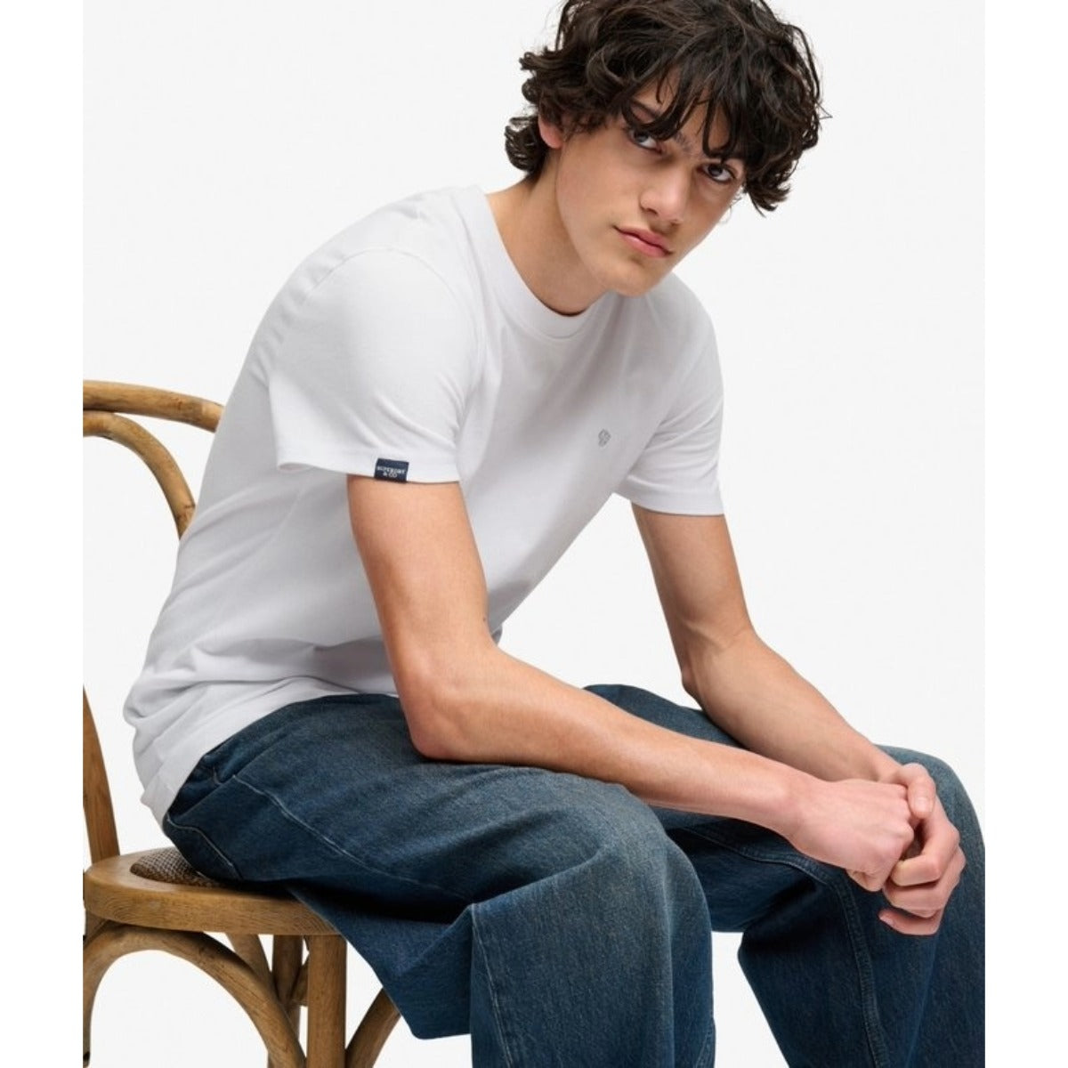 SUPERDRY ESSENTIAL SDCO LOGO EMB T-SHIRT OPTIC WHITE/COLD GREY O3X