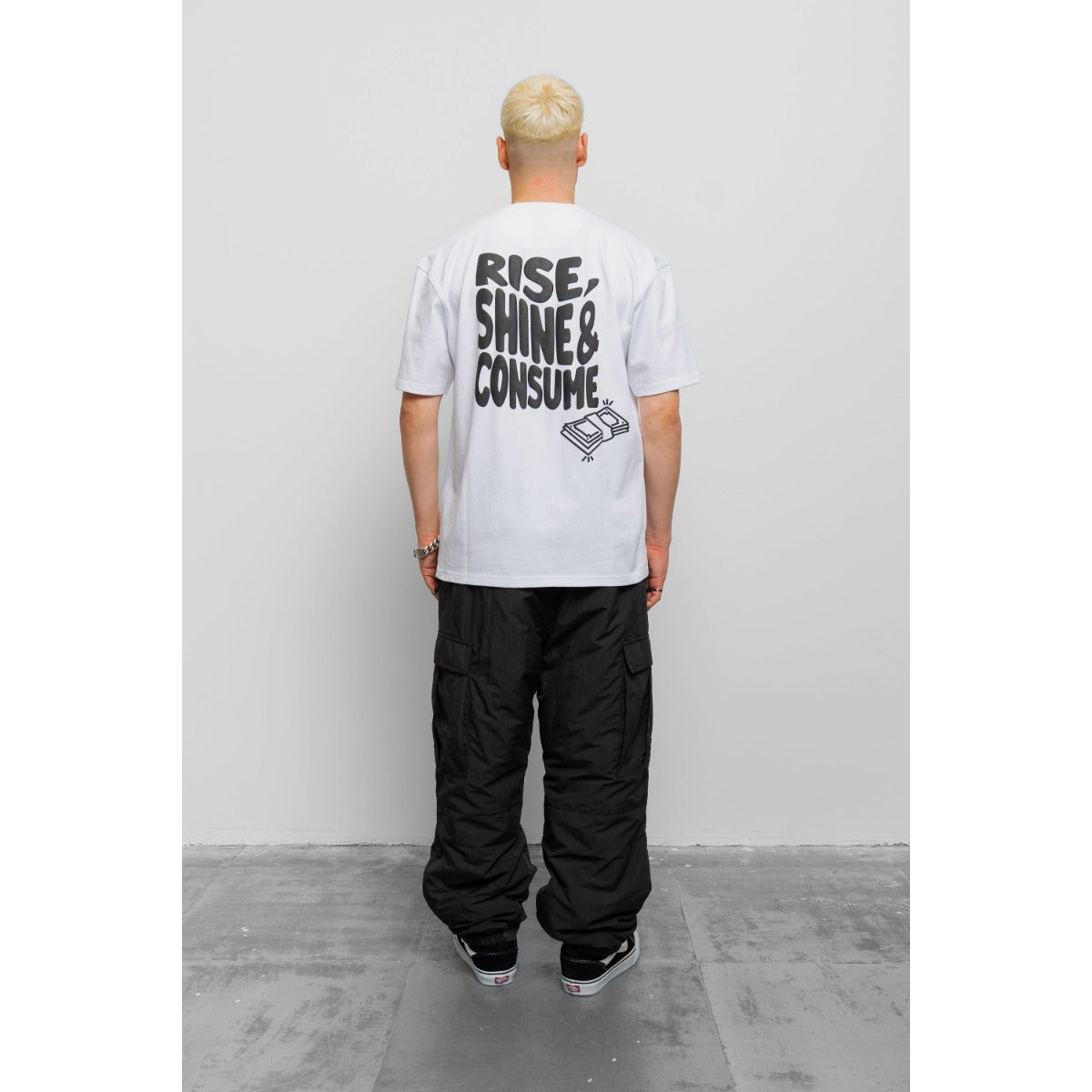 FRESH FLAVOURS CREW NECK RISE WHITE/BLACK T-SHIRT