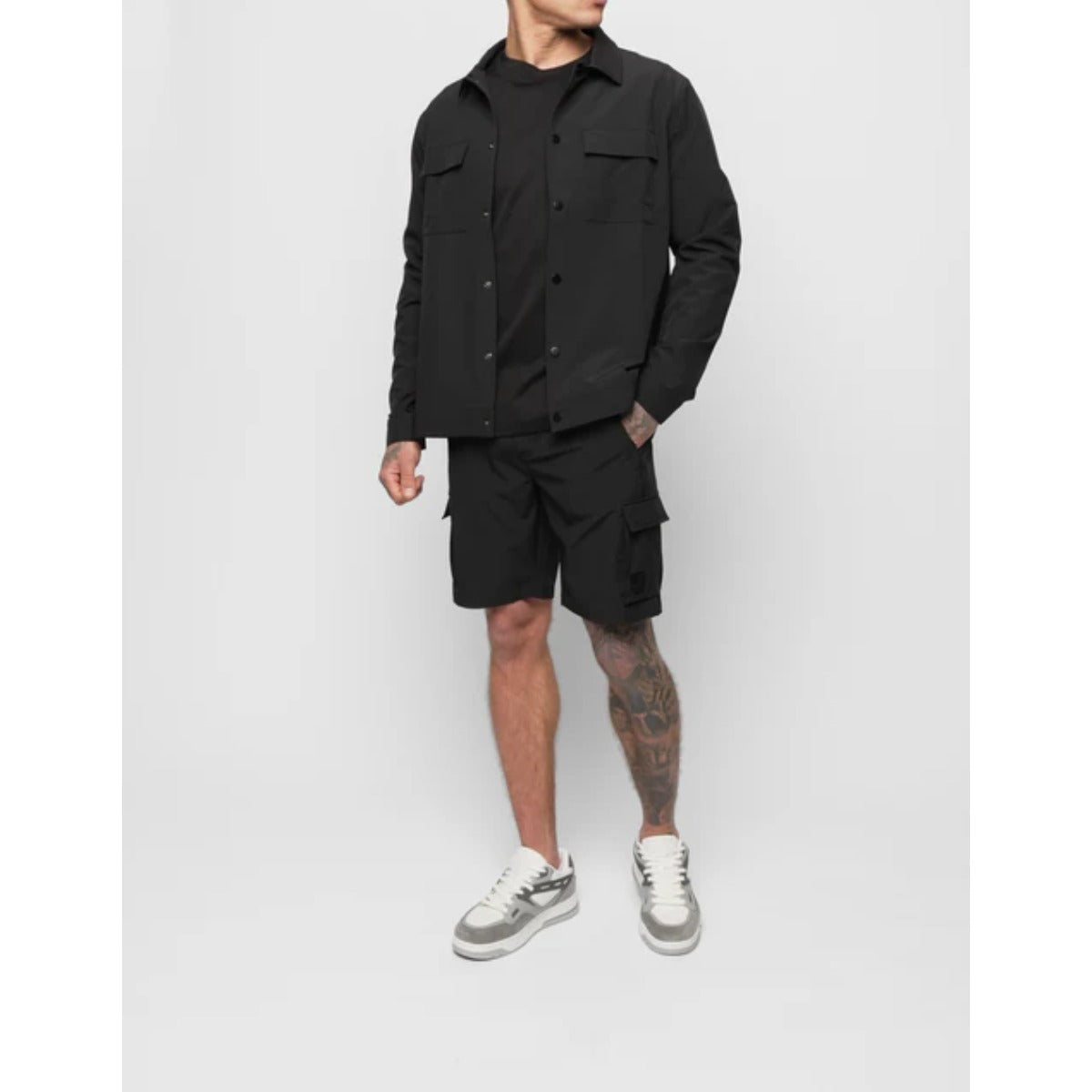 VALERE LUXE CARGO SHORTS BLACK