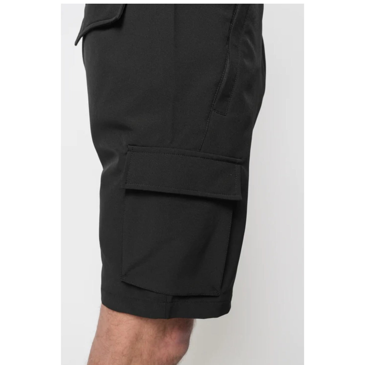 VALERE LUXE CARGO SHORTS BLACK