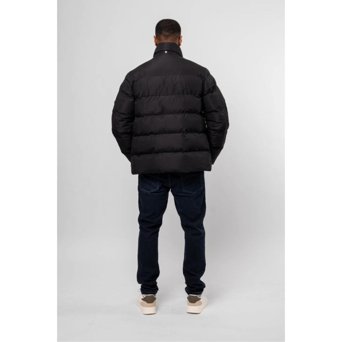 VALERE MONO LOGO PUFFER JACKET BLACK