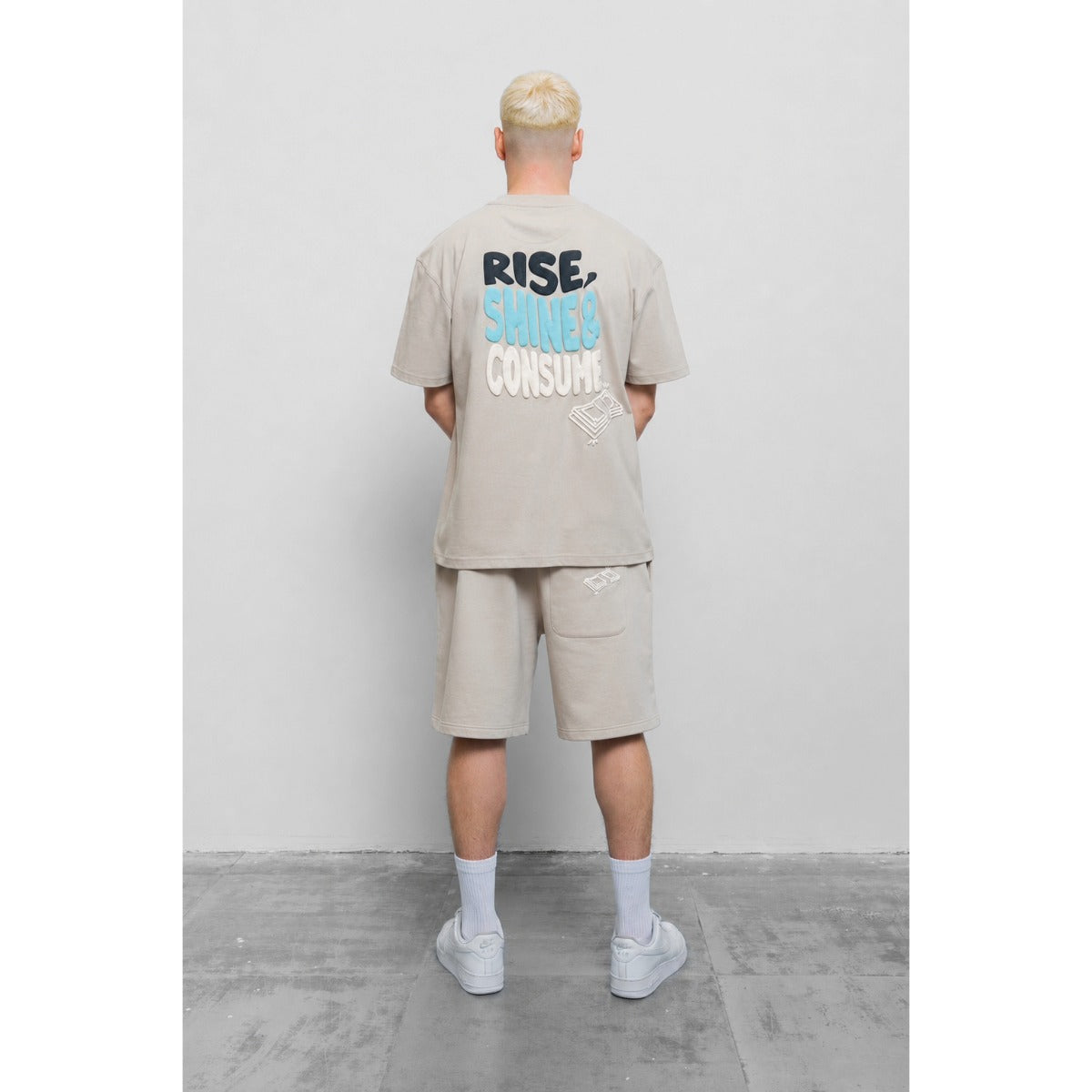 FRESH FLAVOURS RISE T-SHIRT LIGHT GREY