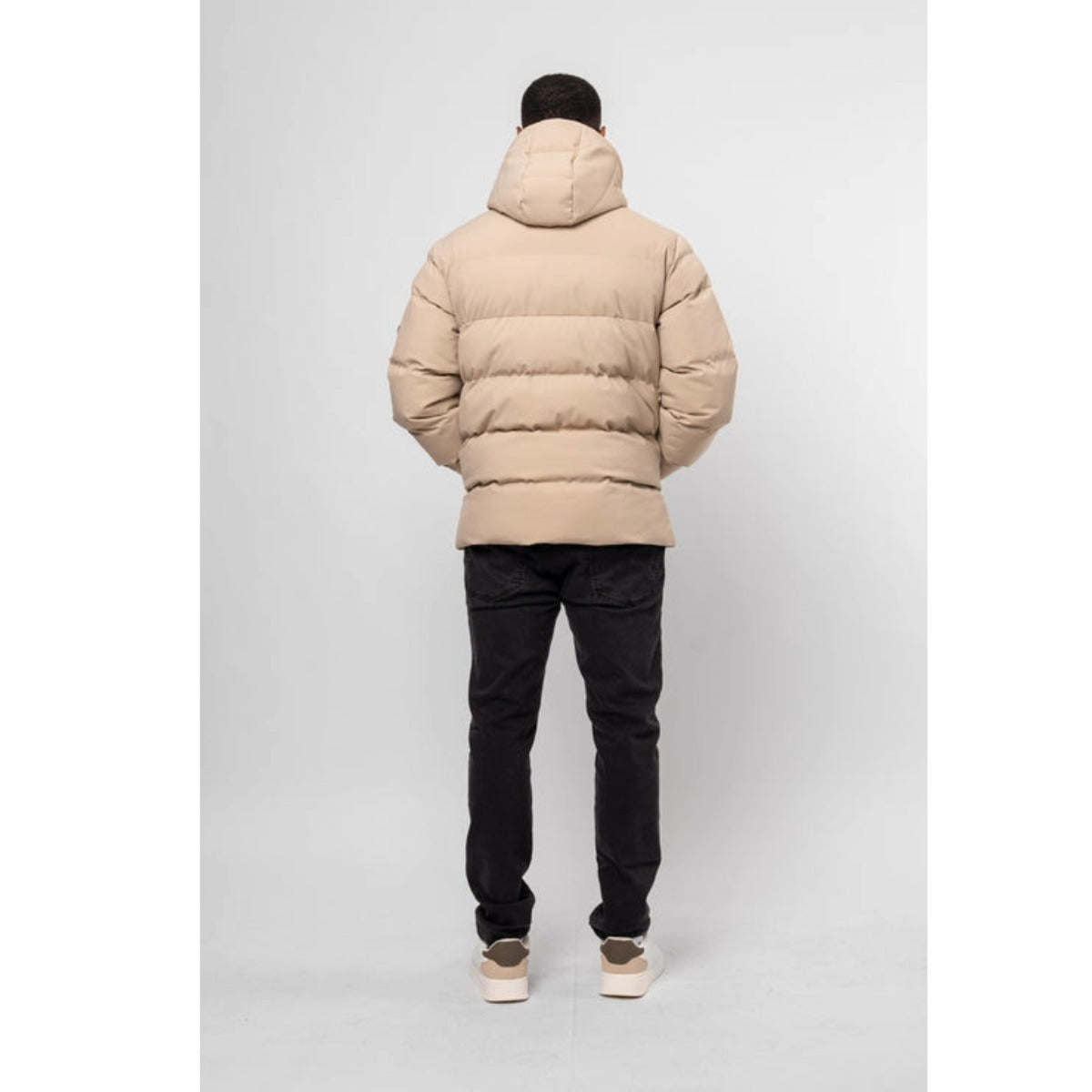 VALERE MONO LOGO PUFFER JACKET ECRU